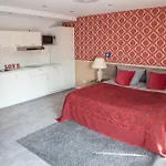 Aparthotel Komfort Zone *