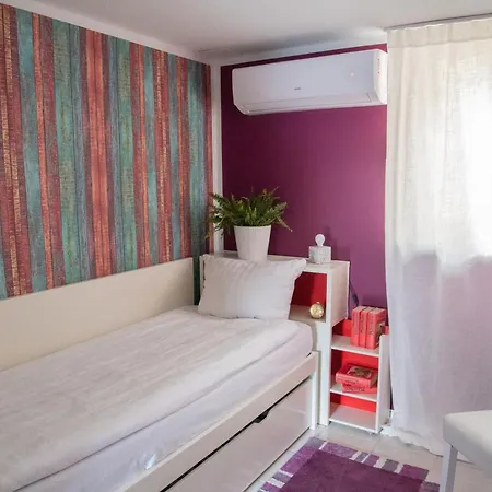 Aparthotel Komfort Zone *
