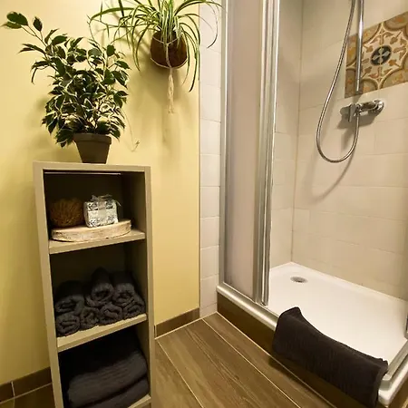 Komfort Zone Aparthotel *