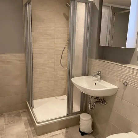 Aparthotel Komfort Zone *
